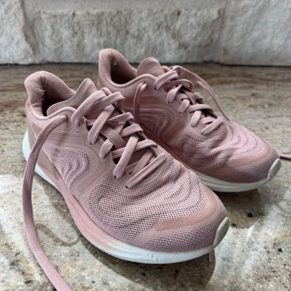Lululemon Blissfeel Running Shoes Size 7.5